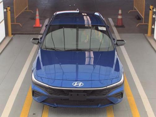2025 Hyundai ELANTRA Sport
