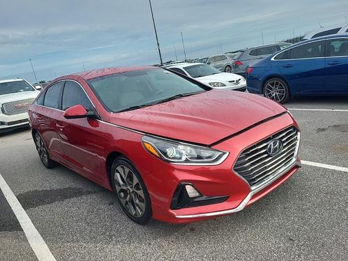 2019 Hyundai SONATA SE