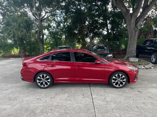 2019 Hyundai SONATA SE