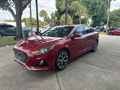 2019 Hyundai SONATA SE