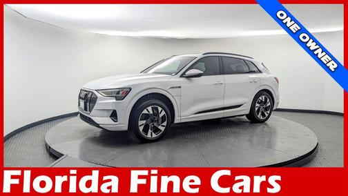 2021 Audi e-tron Premium