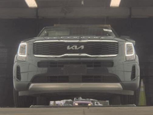 2022 Kia Telluride LX