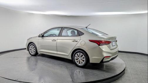 2019 Hyundai Accent SE