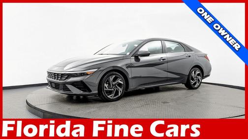 2025 Hyundai ELANTRA SEL