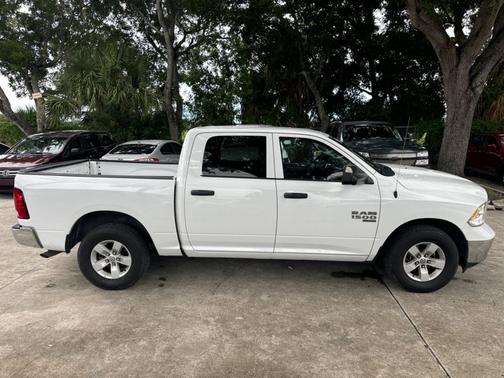 2023 RAM 1500 Classic SLT