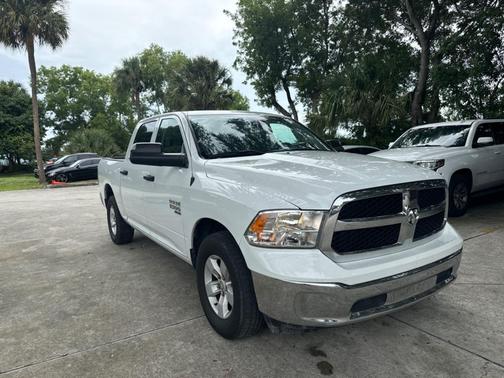 2023 RAM 1500 Classic SLT