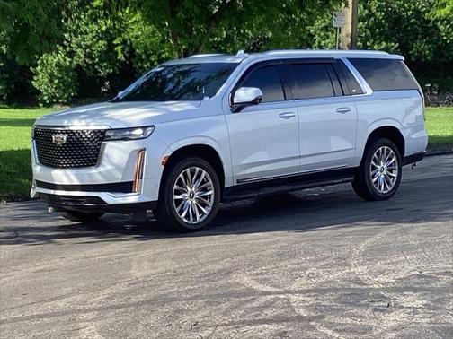 2022 Cadillac Escalade ESV Premium Luxury