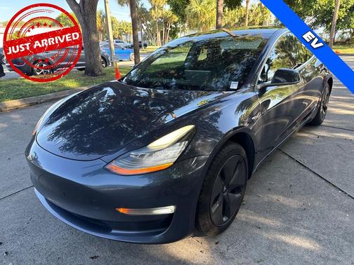2019 Tesla Model 3 Standard Range