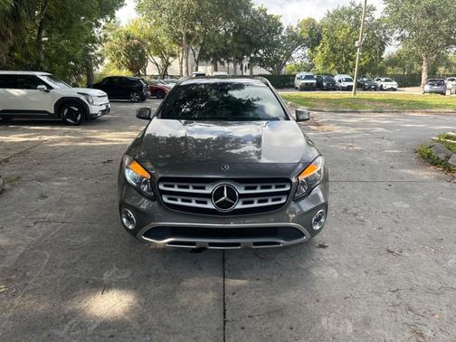 Mountain Grey Metallic 2018 Mercedes-Benz GLA 250 4MATIC