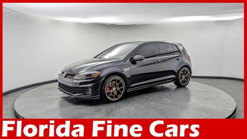 2021 Volkswagen Golf GTI 2.0T SE DSG