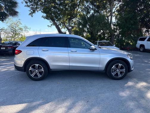 2016 Mercedes-Benz GLC 300 4MATIC