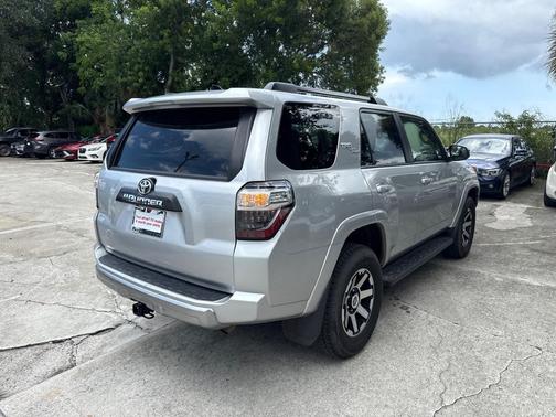 2024 Toyota 4Runner TRD Off Road