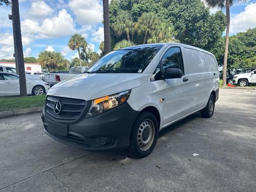 2019 Mercedes-Benz Metris Base