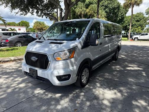 2022 Ford Transit-350 XLT