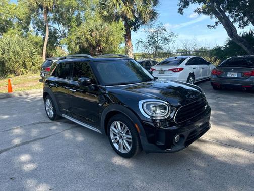 2022 MINI Countryman Cooper