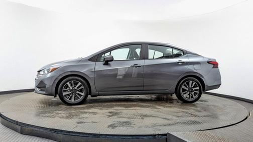 2024 Nissan Versa 1.6 SV