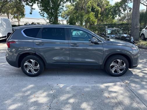 2023 Hyundai SANTA FE SE