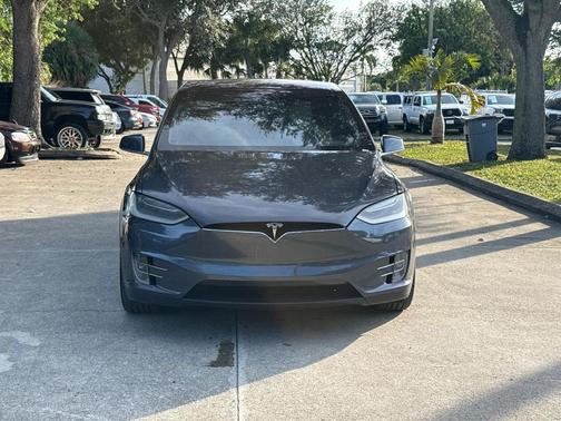 2018 Tesla Model X 75D