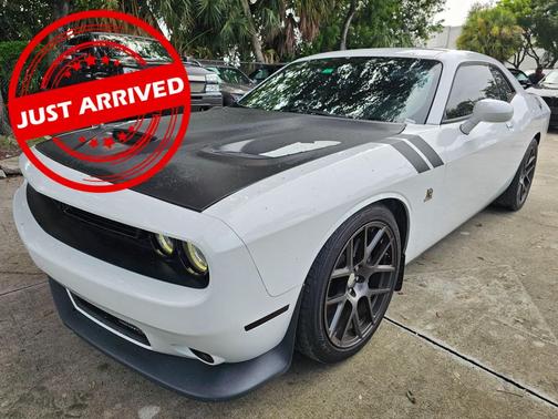 2016 Dodge Challenger R/T Scat Pack