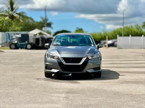 2021 Nissan Versa 1.6 SV