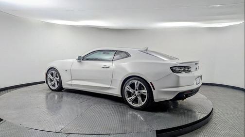 2021 Chevrolet Camaro 2LT
