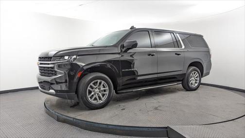 2022 Chevrolet Suburban LT