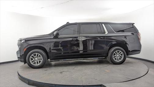 2022 Chevrolet Suburban LT