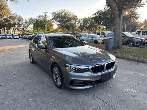 2018 BMW 530 i
