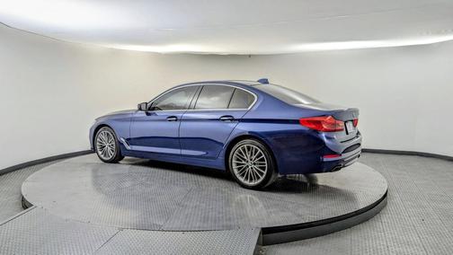 2018 BMW 540 i