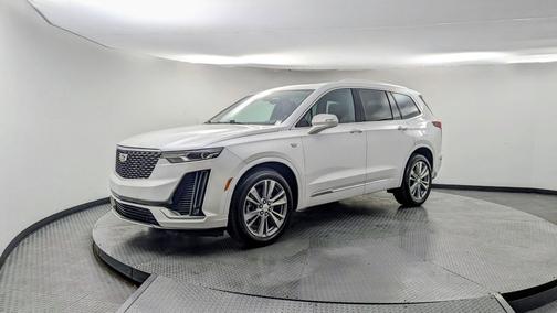 2023 Cadillac XT6 Premium Luxury AWD