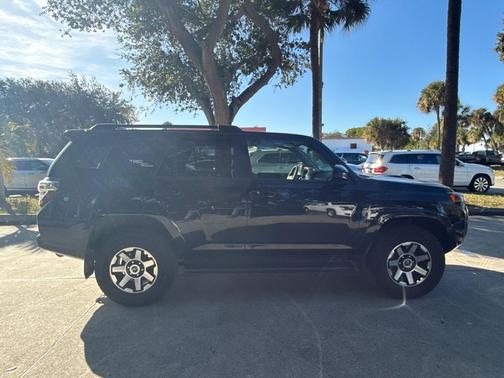 2024 Toyota 4Runner TRD Off Road