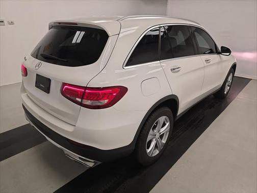 2017 Mercedes-Benz GLC 300 Base