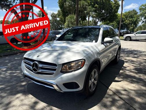 2017 Mercedes-Benz GLC 300 Base