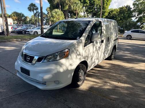2020 Nissan NV200 SV