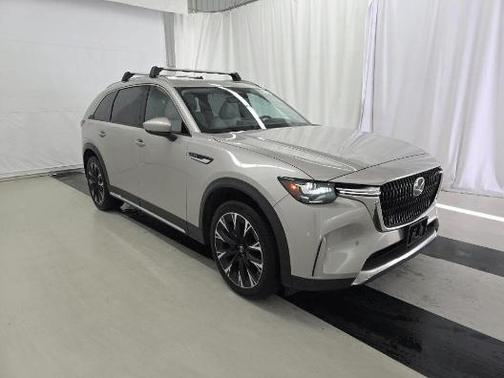 2024 Mazda CX-90 PHEV Premium Plus