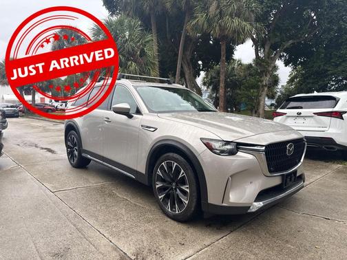 2024 Mazda CX-90 PHEV Premium Plus