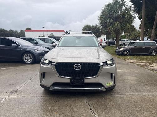 2024 Mazda CX-90 PHEV Premium Plus