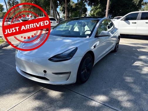 2022 Tesla Model 3 Long Range