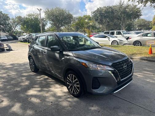 2024 Nissan Kicks SV