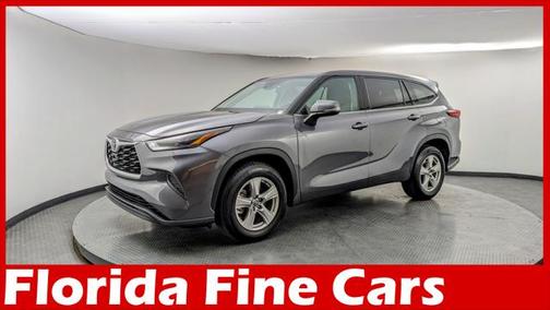 2022 Toyota Highlander L