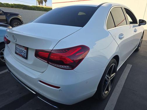 2020 Mercedes-Benz A-Class A 220