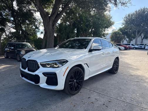 2022 BMW X6 xDrive40i