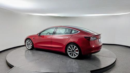 2018 Tesla Model 3 Performance