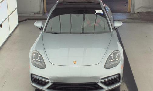 2017 Porsche Panamera Turbo