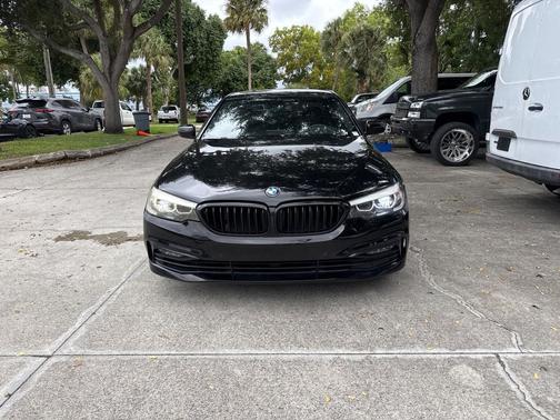 2018 BMW 530 i