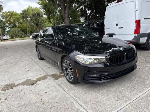 2018 BMW 530 i