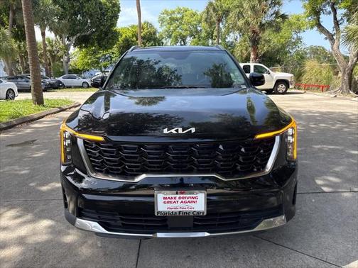 2024 Kia Sorento S