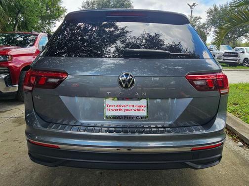 2023 Volkswagen Tiguan 2.0T SE