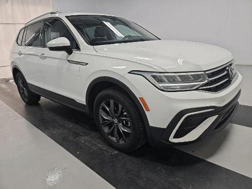 2022 Volkswagen Tiguan 2.0T SE 4MOTION