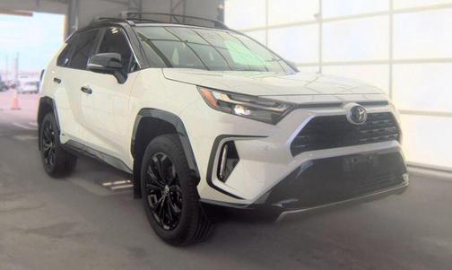 Wind Chill Pearl/midnight Black Metallic 2024 Toyota RAV4 Hybrid SE